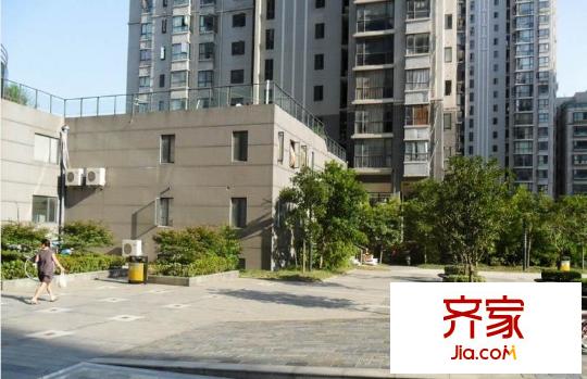 萬和源居外景圖