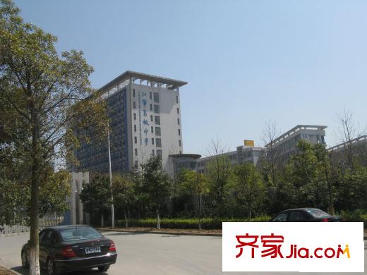 廣博苑配套圖東側(cè)50米江寧高級(jí)中學(xué)（2010.5）