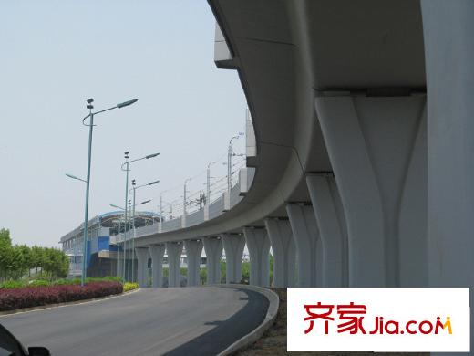 宜家國際公寓配套圖小區(qū)北300米南京交院站（2010.5）