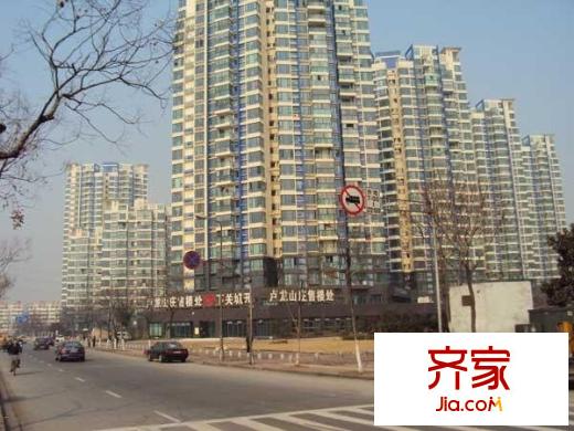 盧龍山莊外景圖