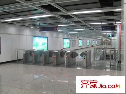 保利香檳國(guó)際配套圖北側(cè)400米地鐵（2010.5）