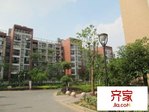 江雁依山郡花園外景圖