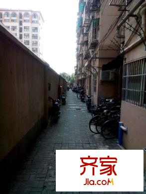 和燕路小區(qū)外景圖