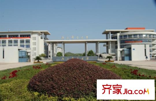 鴻雁名居配套圖向南約100米南京郵電大學(xué)（2010.5）