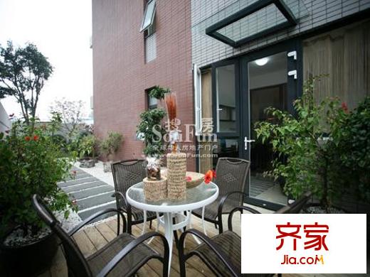 金地名京外景圖