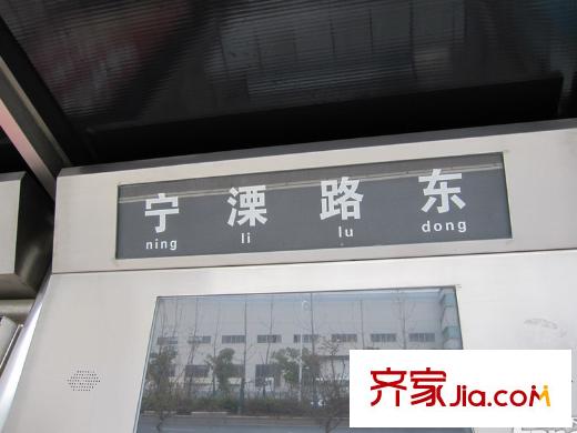 21世紀(jì)國際公寓配套圖項(xiàng)目周邊公交站臺(tái)（2012.12.14）
