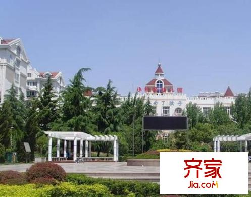 馨苑小區(qū)外景圖 