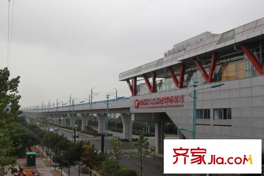 中航樾廣場項目1號線江蘇經(jīng)貿(mào)學(xué)院站