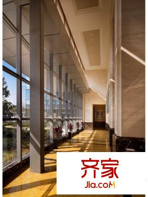 雨潤國際廣場售樓處過道（2013-05）