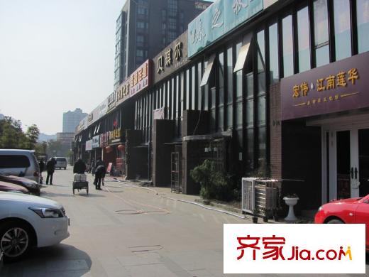 林景御園項目南側(cè)350米商業(yè)街（2012.12）