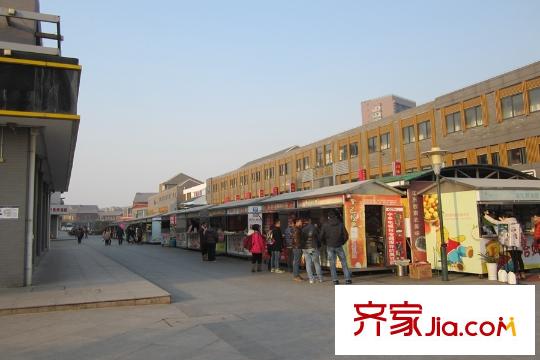 協(xié)眾水岸風(fēng)華文鼎廣場美食街