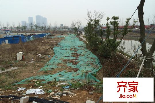 升龍?zhí)一▓@著項目地塊實景（2015-3-19）