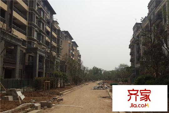 中海御山府小區(qū)實景(2015-6-02）