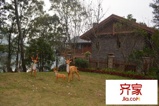 榮盛金盆灣小區(qū)一角（2015-10-29）