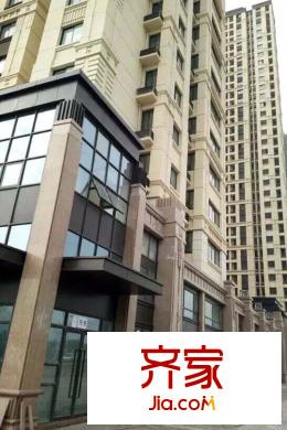 四季金輝在建的樓棟外立面（2015-11-06）