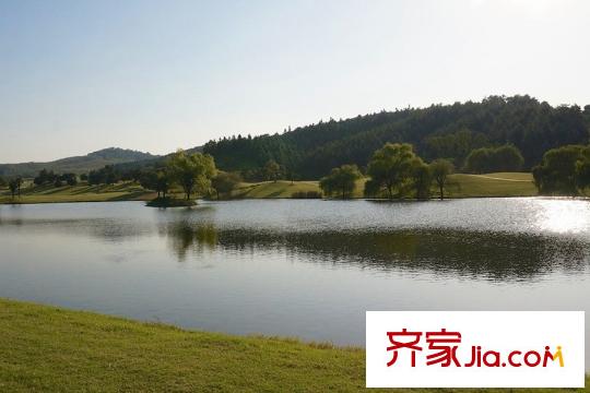 銀城藍(lán)溪郡銀杏湖風(fēng)景區(qū)