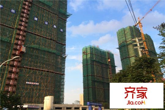 中國鐵建青秀城邁堯路臨近馬路的1幢和5幢（2015-09-10）