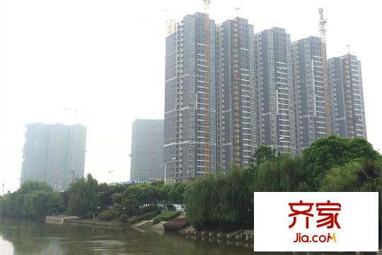 漣城高層沿河實景（2015-7-14）