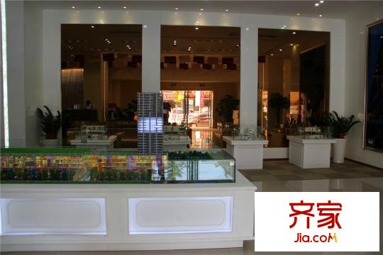 首創(chuàng)立方售樓處大廳（2015-10-27）