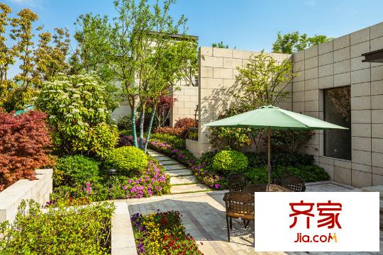 升龍公園道售樓處園區(qū)休憩處（2015-6-5）