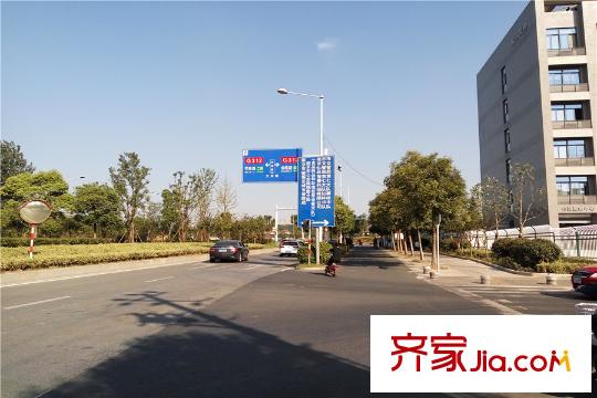 中天銘廷項(xiàng)目周邊道路（2015-9-16）