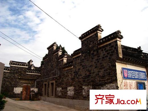 景楓雙龍湖山莊項(xiàng)目周邊老宅