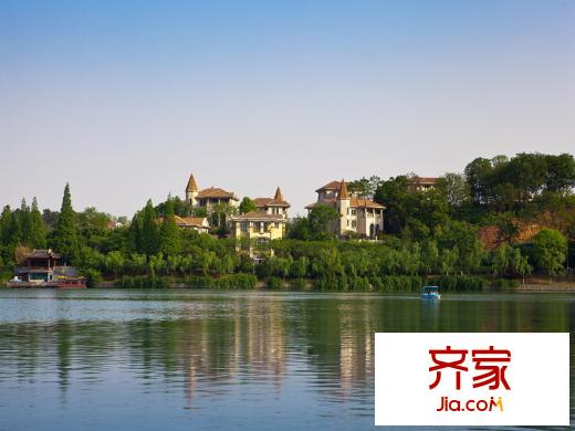 明發(fā)珍珠泉9號(hào)園區(qū)周邊環(huán)境