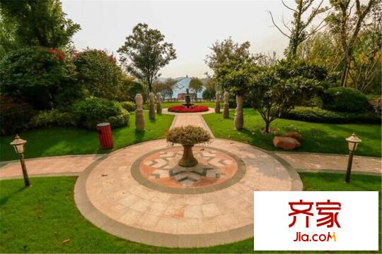 高德莊園小區(qū)園林實景(2015-03-17)
