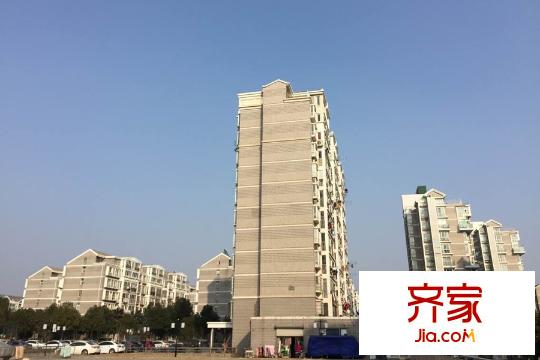 金泉泰來苑樓棟側(cè)面（2015.03.12）