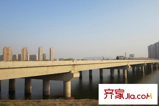 朗詩玲瓏嶼跨河大橋（2014-12-24）