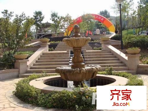 潤(rùn)發(fā)湖畔雅居外景圖 