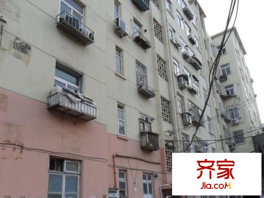 錯埠嶺一小區(qū)外景圖 