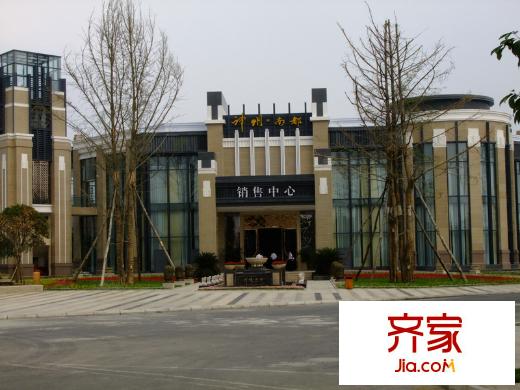 神州南都售樓部2013-07-12