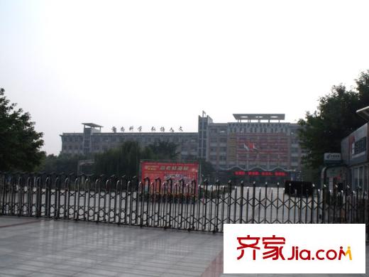嶺南神韻周邊東辰國(guó)際學(xué)校 