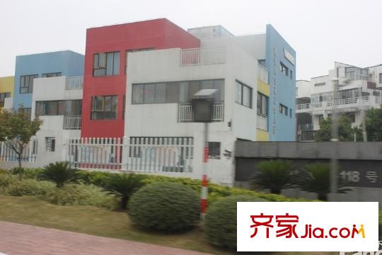 保利禮墅南京尚東花園幼兒園