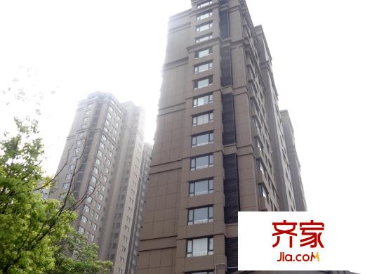 中茵龍湖國際（2013-10-8）