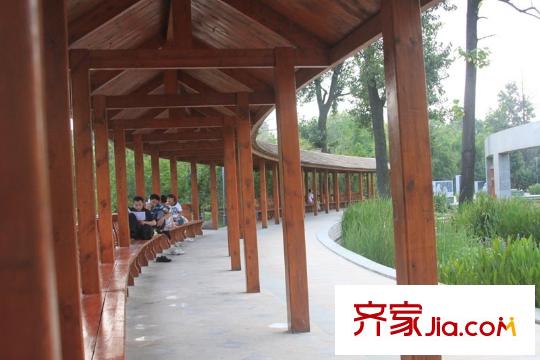 天瑞華府向南400米華廈生態(tài)園