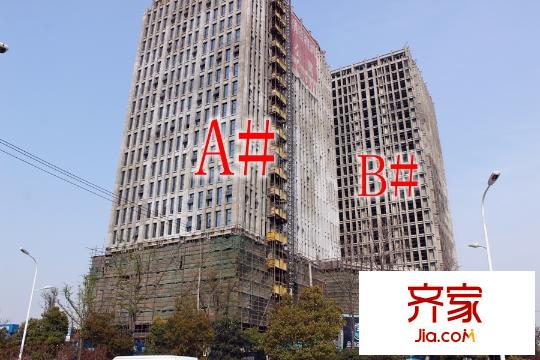 金龍湖公館A、B棟工地（2015-04-08）