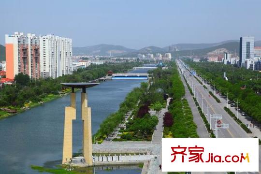 港鑫城向南1000米楚河風(fēng)景帶