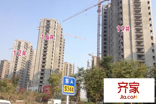 綠地高鐵東城12#16#19#工地（2015-10-27）