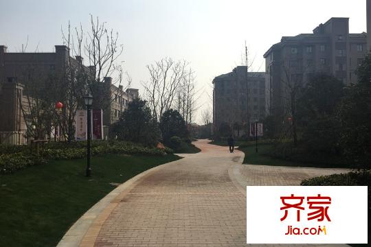 中國鐵建?原香漫谷現(xiàn)房（2015-03-30）