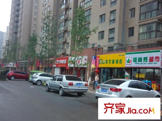 城置國(guó)際花園城項(xiàng)目?jī)?nèi)部商業(yè)街