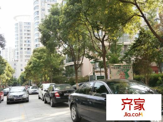 驊東名仕豪庭外景圖 