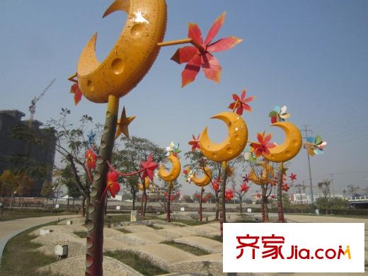 米蘭陽光配套圖對面的公園