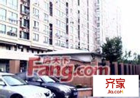 中高公寓外景圖 