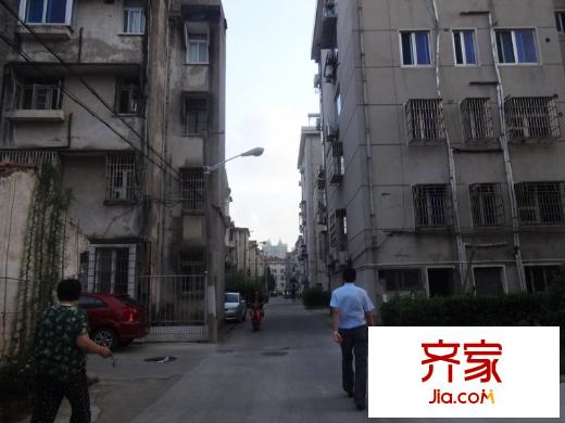 職工新村外景圖 