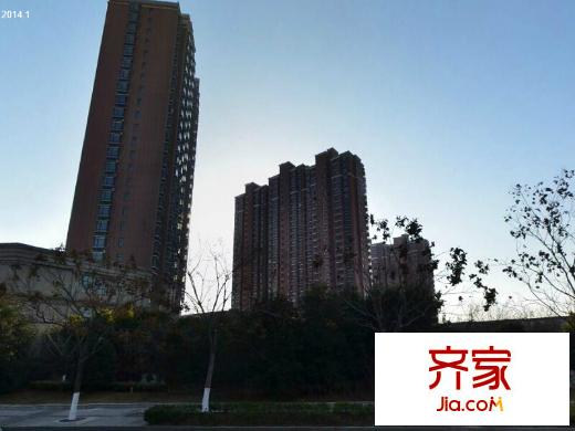 財(cái)富廣場外景圖 