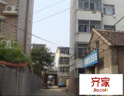 醫(yī)療器械宿舍外景圖  