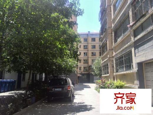 宜和居小區(qū)外景圖環(huán)境