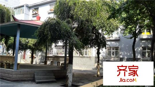 新疆道路運(yùn)輸管理局住宅小區(qū)外景圖IMG_20140925_135632